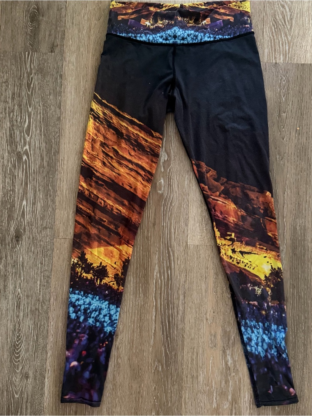 Colorado Threads- Red Rocks Leggings- Limited Addition